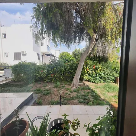 Nice Holiday Apartment * פאפוס