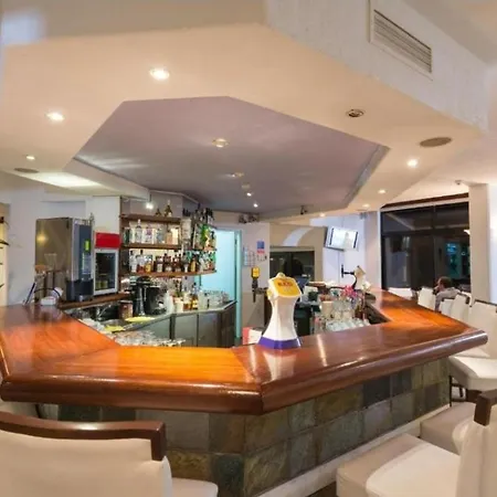 Nice Holiday Apartment Apartment *