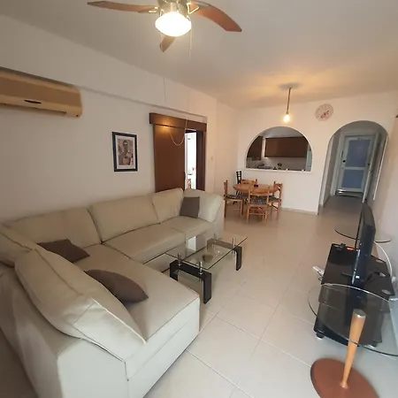 Nice Holiday Apartment Lejlighed